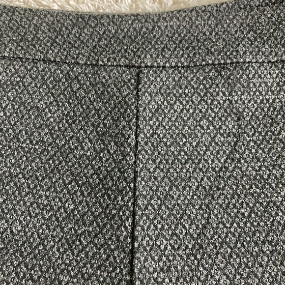 Reitmans gorgeous A line Skirt - Picture 2 of 6